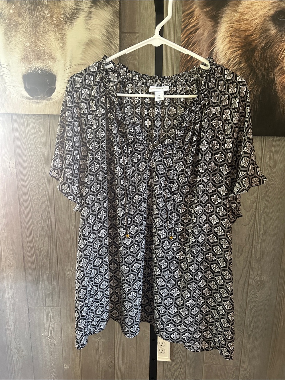 Liz Claiborne Top